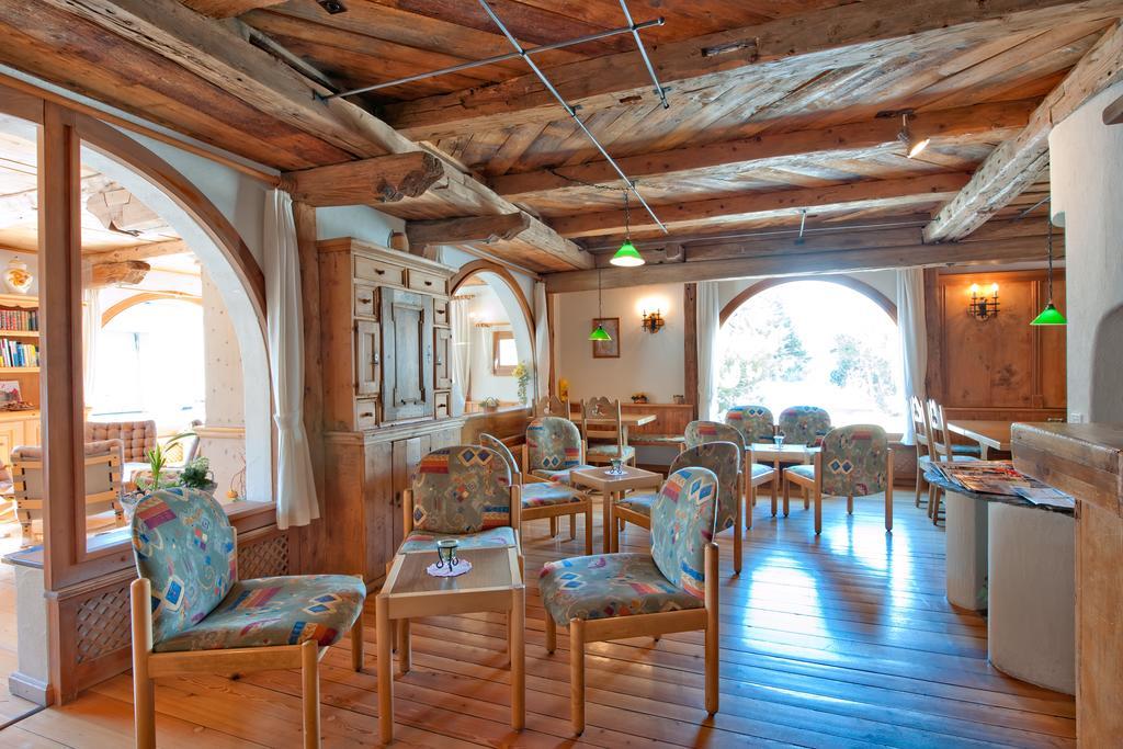 Chesa Grischa Hotel 3*