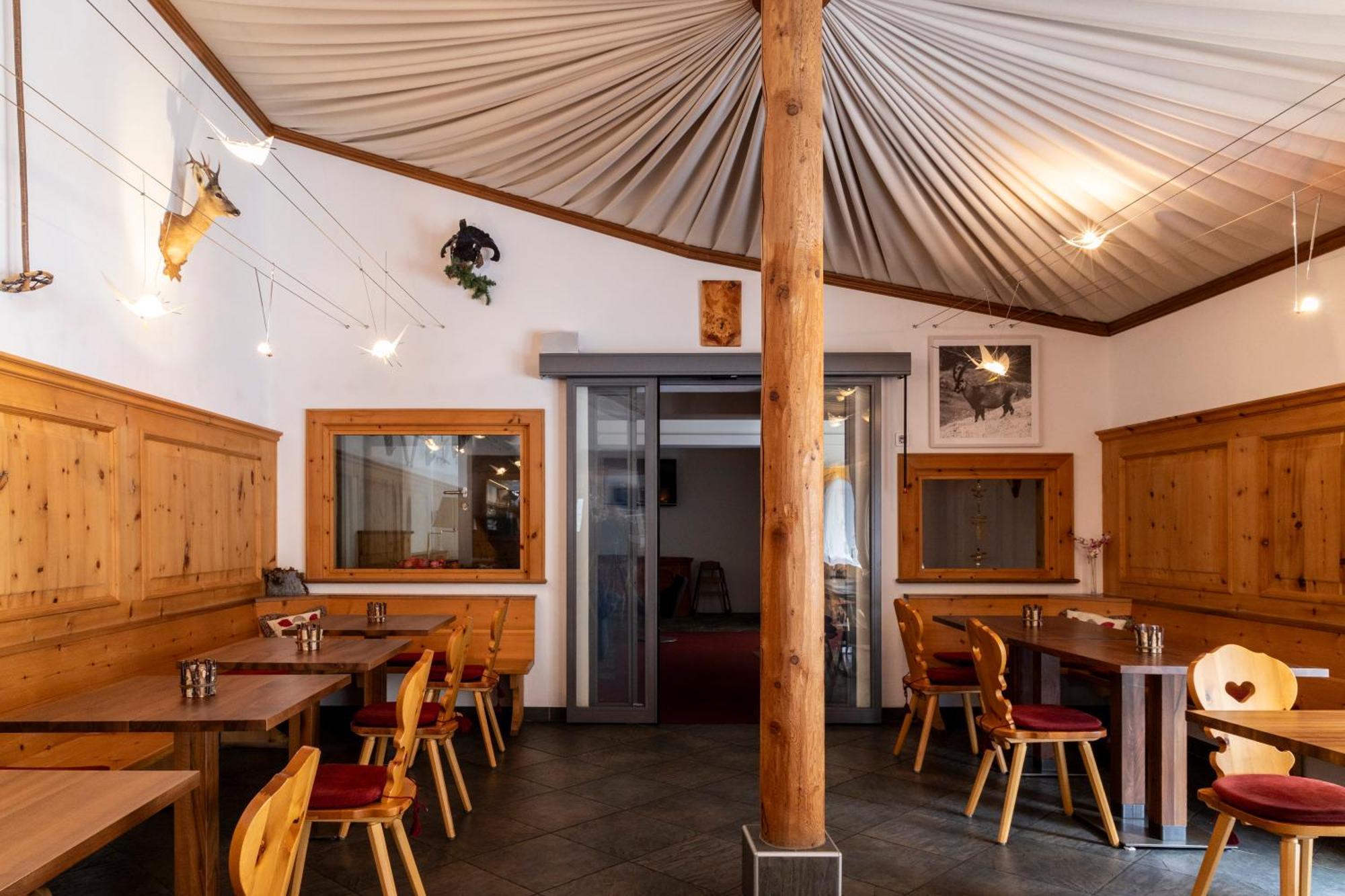 Chesa Grischa 3* Sils Baselgia