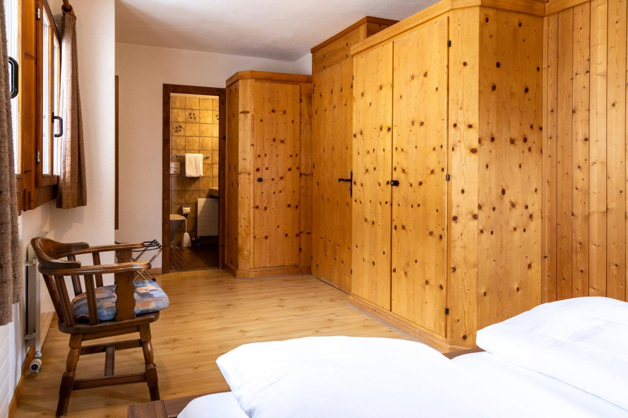 Chesa Grischa Hotel