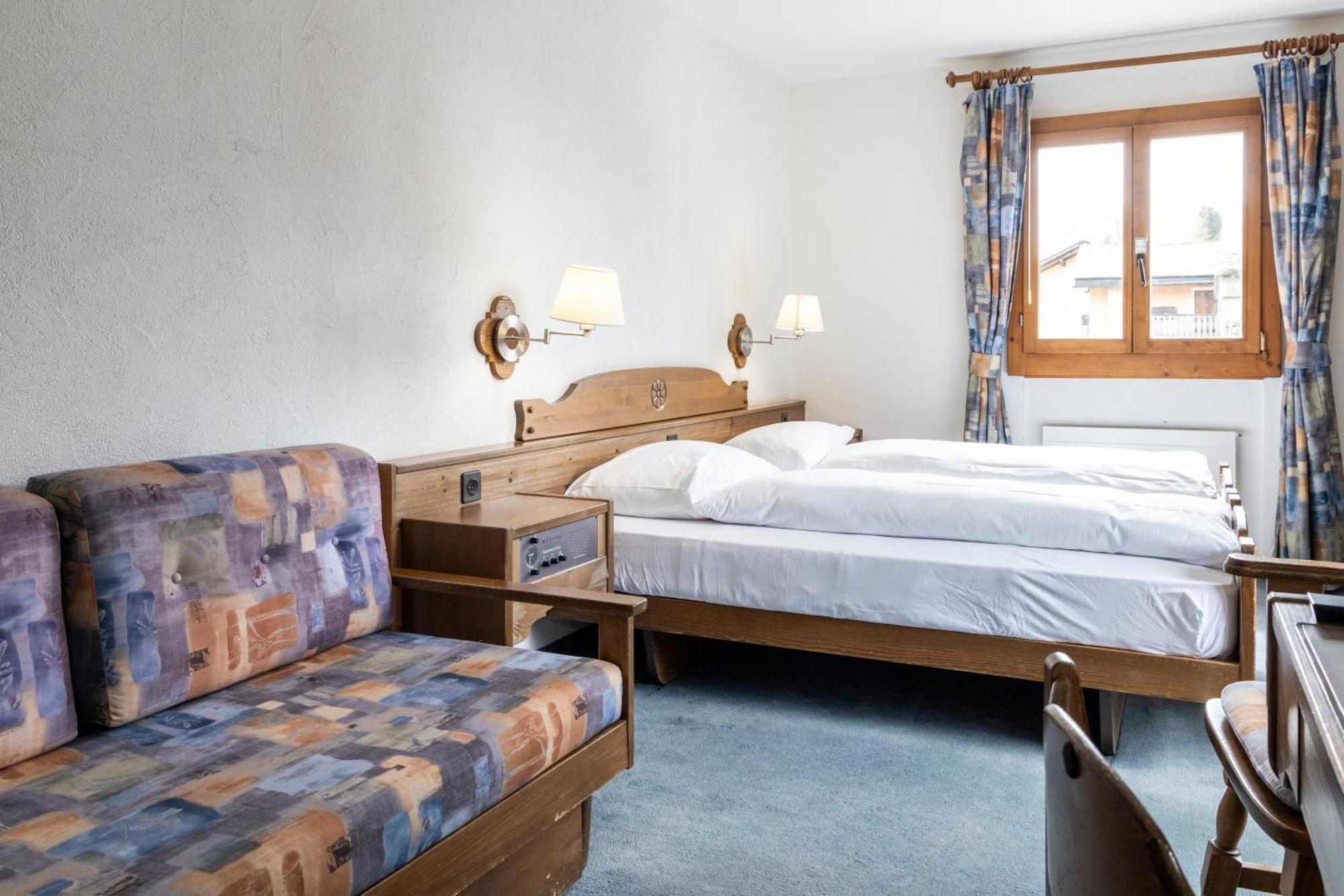 Chesa Grischa Hotel