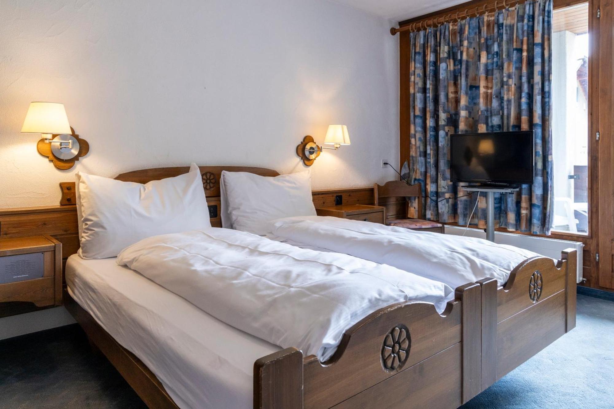 Chesa Grischa Hotel