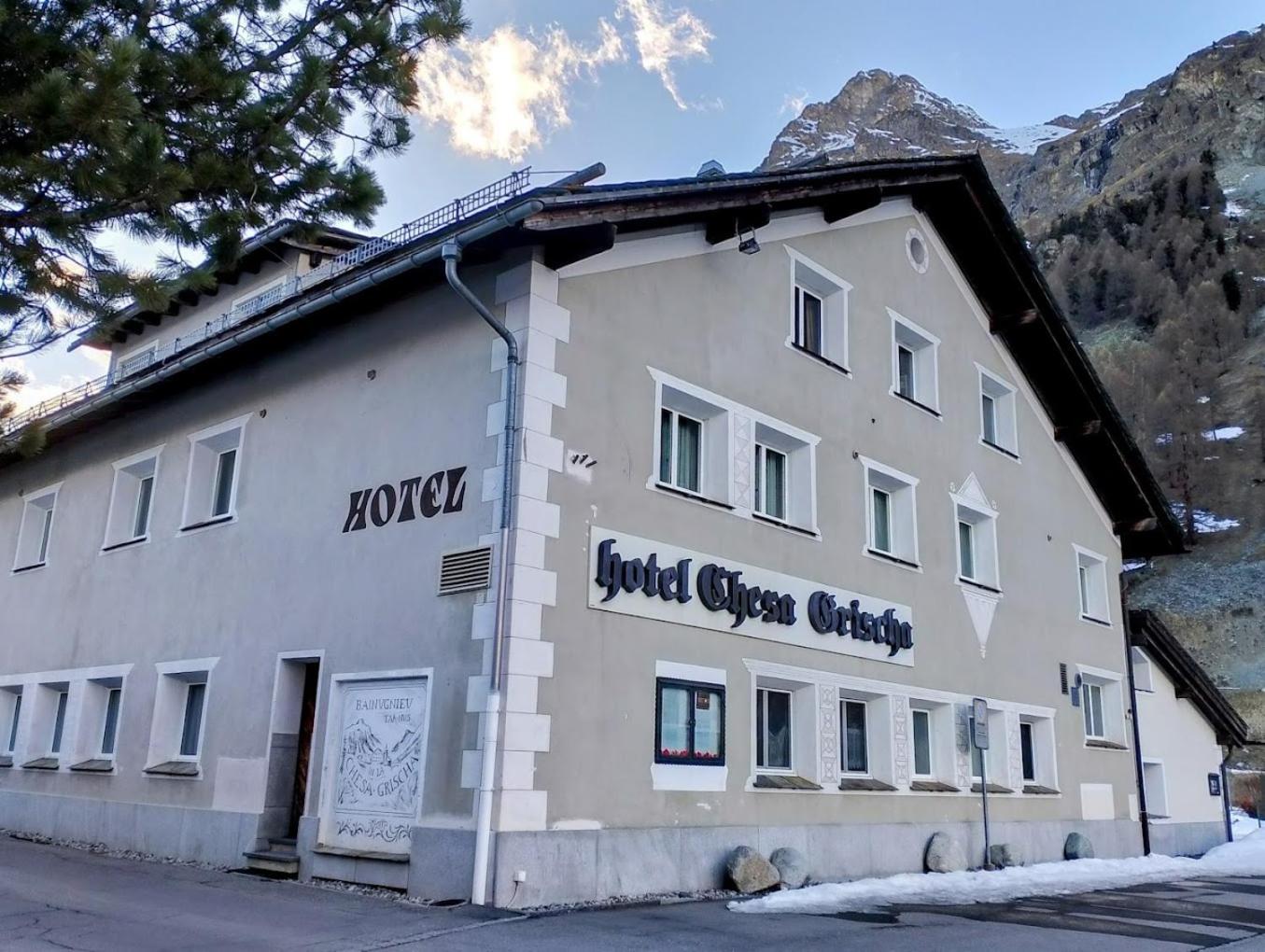 Chesa Grischa Hotel